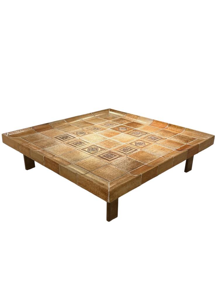 Ceramic coffee table. Roger Capron, Vallauris France circa 1970