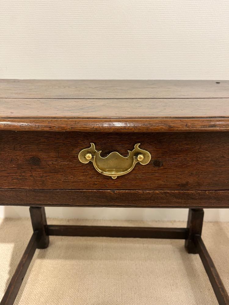 Oak accent table. France early 18th century.