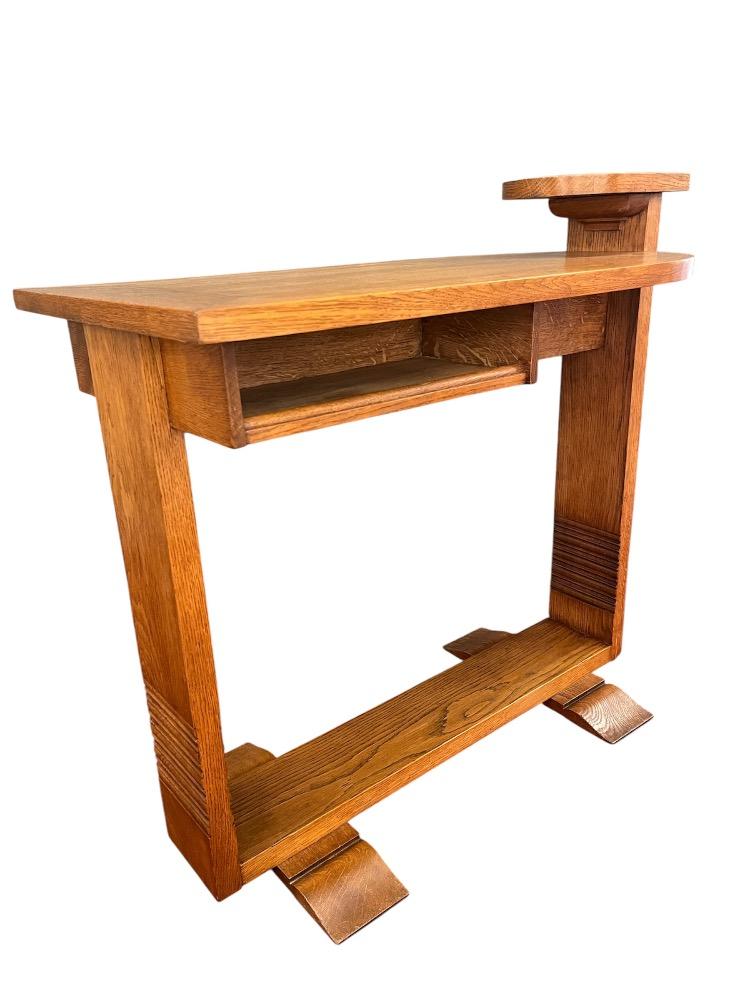 Oak modernist desk. France circa 1930.