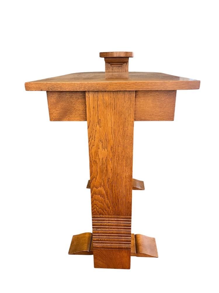 Oak modernist desk. France circa 1930.