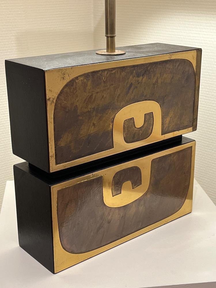 wooden lamp decorated with polished and patinated brass ornamentation, Jean Blazy, France circa 1970.